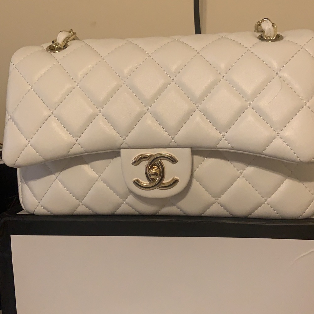 Crossbody purse